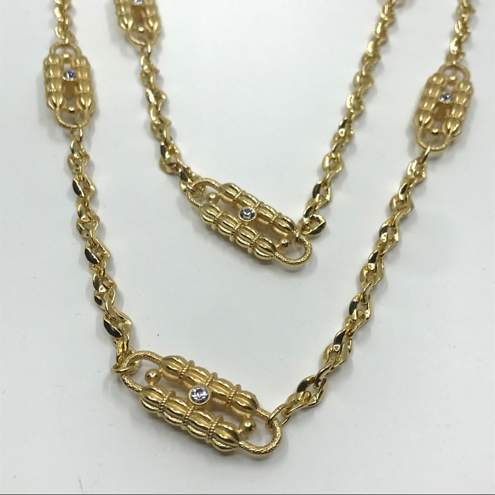 Jackie Kennedy - Coco Chanel Paperclip Necklace